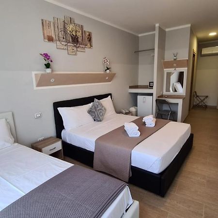 Atico Hotel Desenzano del Garda Zewnętrze zdjęcie