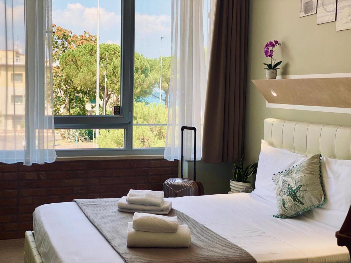 Atico Hotel Desenzano del Garda Zewnętrze zdjęcie