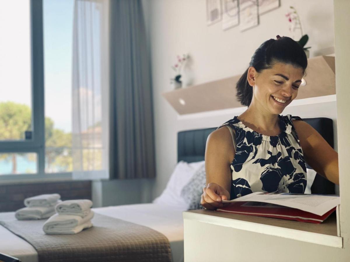 Atico Hotel Desenzano del Garda Zewnętrze zdjęcie