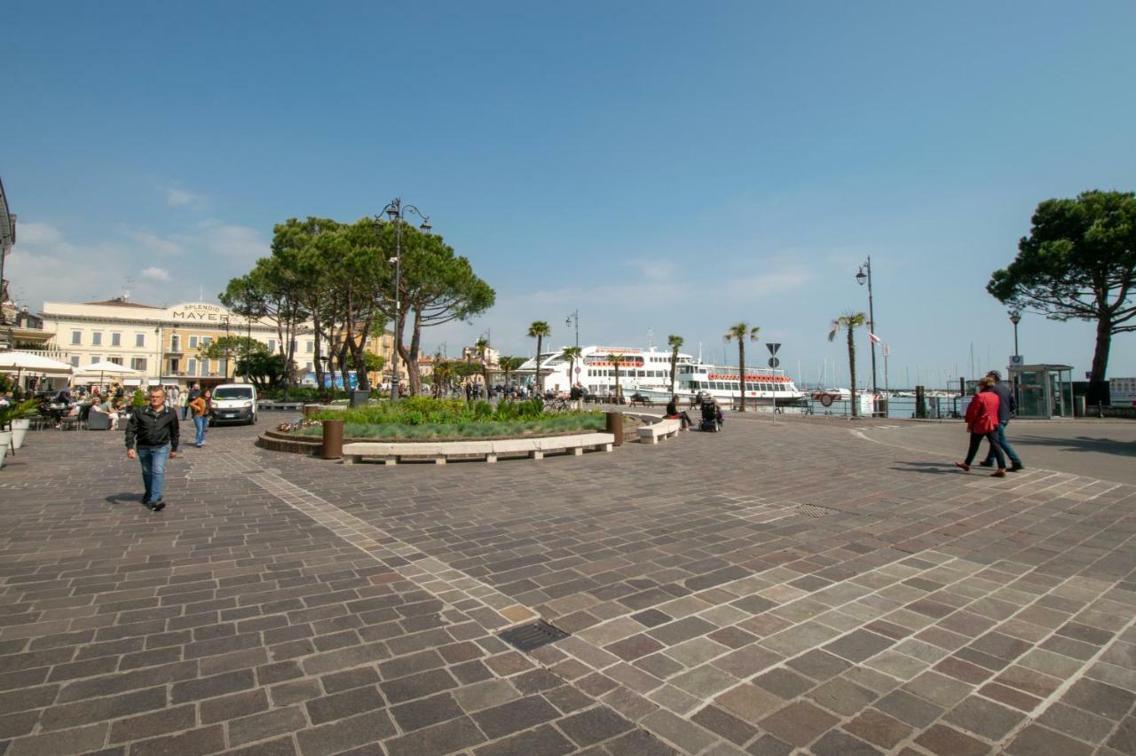 Atico Hotel Desenzano del Garda Zewnętrze zdjęcie